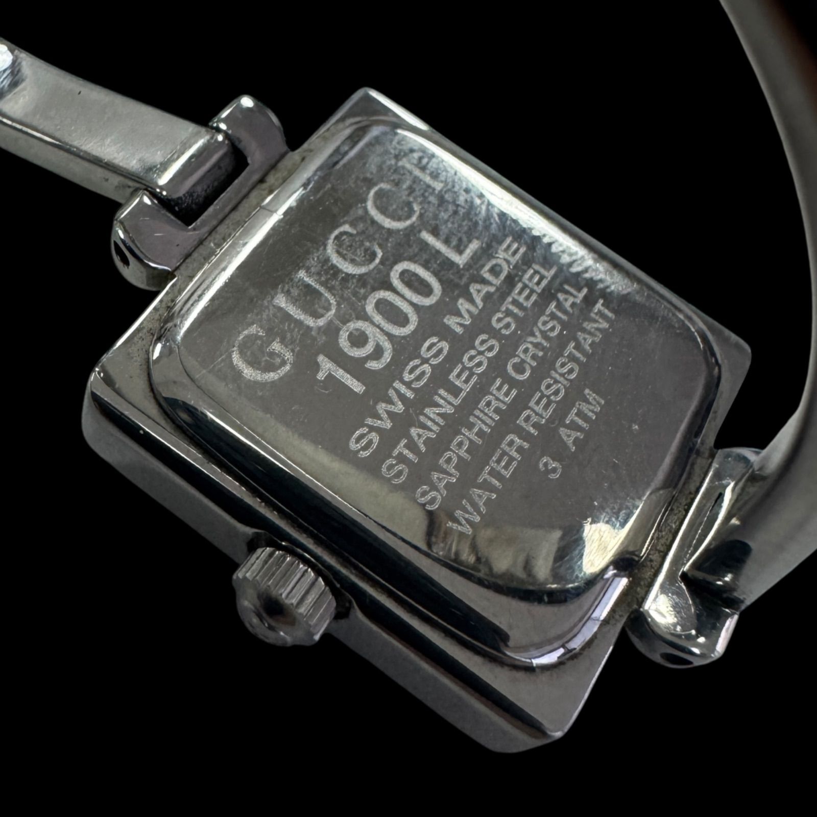 稼働 GUCCI 腕時計 1900L スクエア バングル 新品電池 美品 GUCCI - 【電池交換済】GUCCI グッチ バングル ウォッチ 1900L