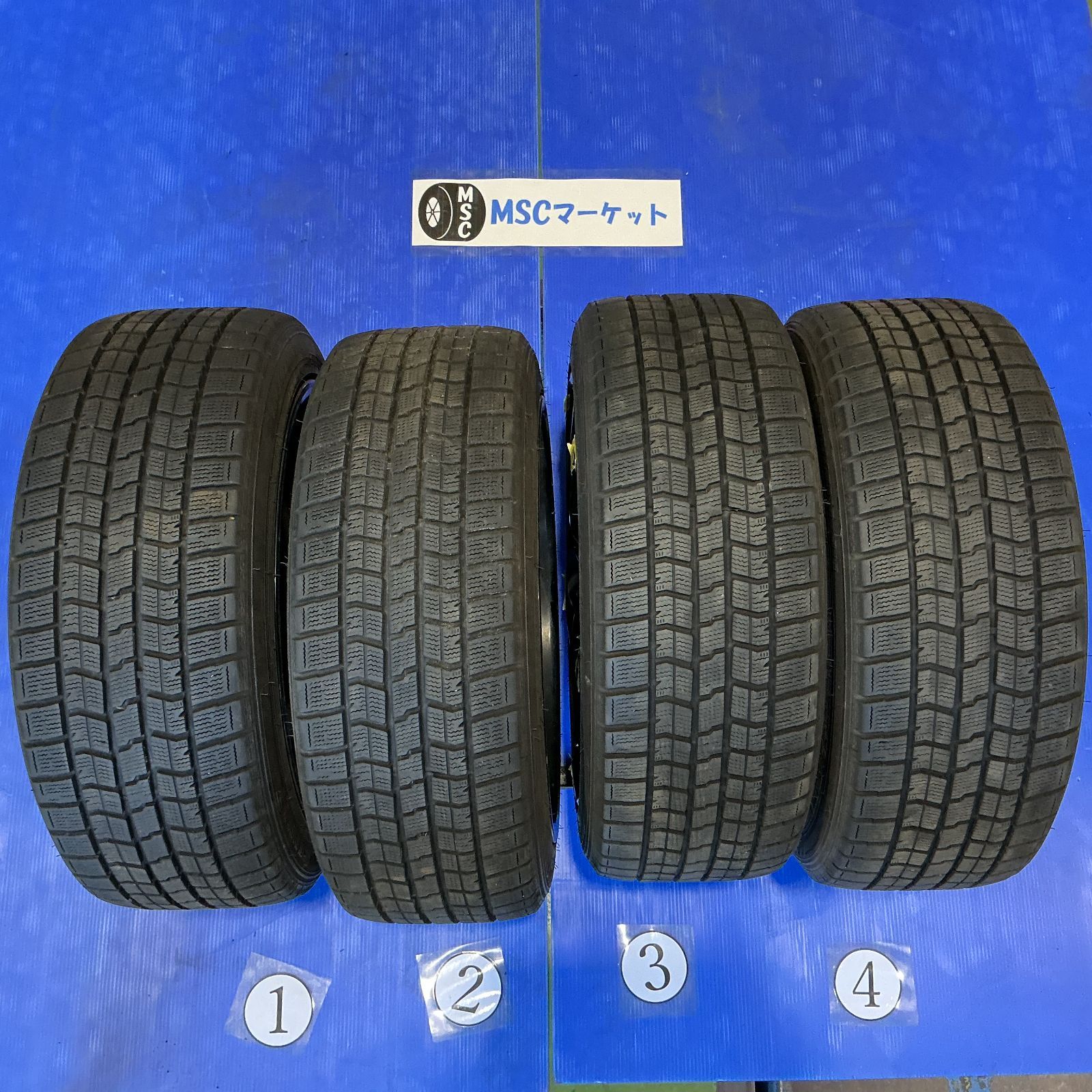 ◇新品ピレリ215/55R17+中古クラウン純正スタッドレスセット220クラウン ◇新品ピレリ215/55R17+中古クラウン純正スタッドレスセット220