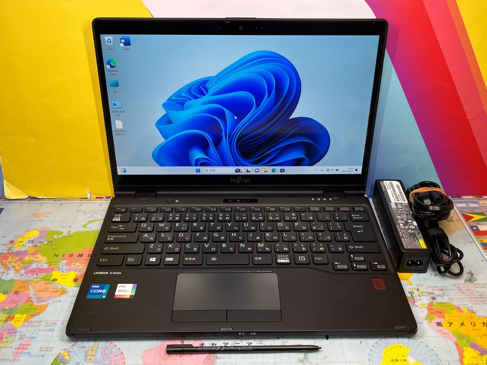 極美品 U9311X/F タッチパネル 2in1 第11世代 富士通 ノートPC