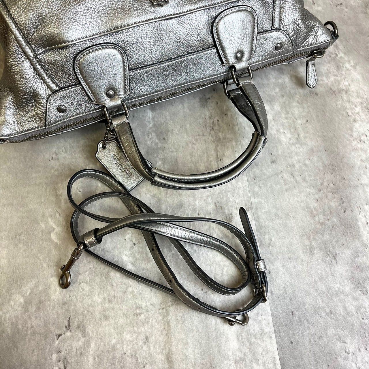 ✨美品✨ COACH コーチ 2way ハンドバッグ ショルダーバッグ 馬車金具