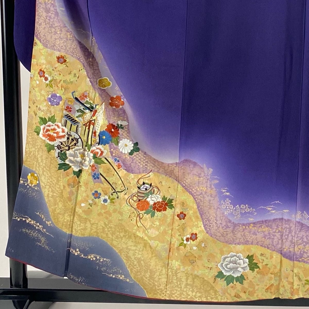 振袖 身丈157cm 裄丈67cm M 袷 御所車 牡丹 金糸 金銀彩 濃紫 正絹 秀品