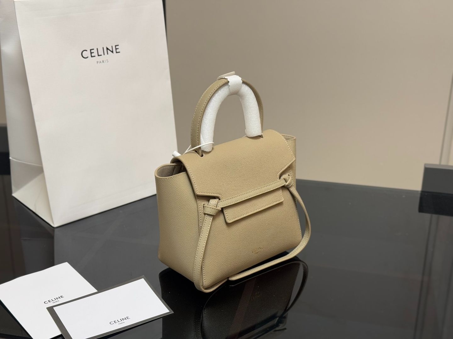 Celine ベルトバッグ キャットフィッシュデザイン セリーヌ レディースバッグ｜ ｜ -WTO輸入