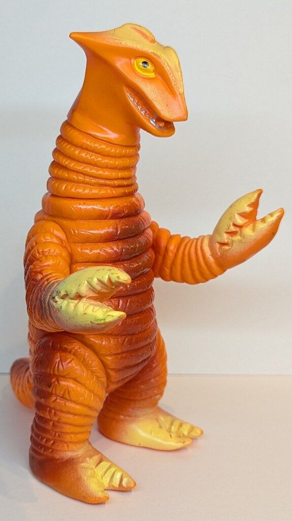 ブルマァク ブルマァクの怪獣シリーズ 帰ってきたウルトラマン サドラ