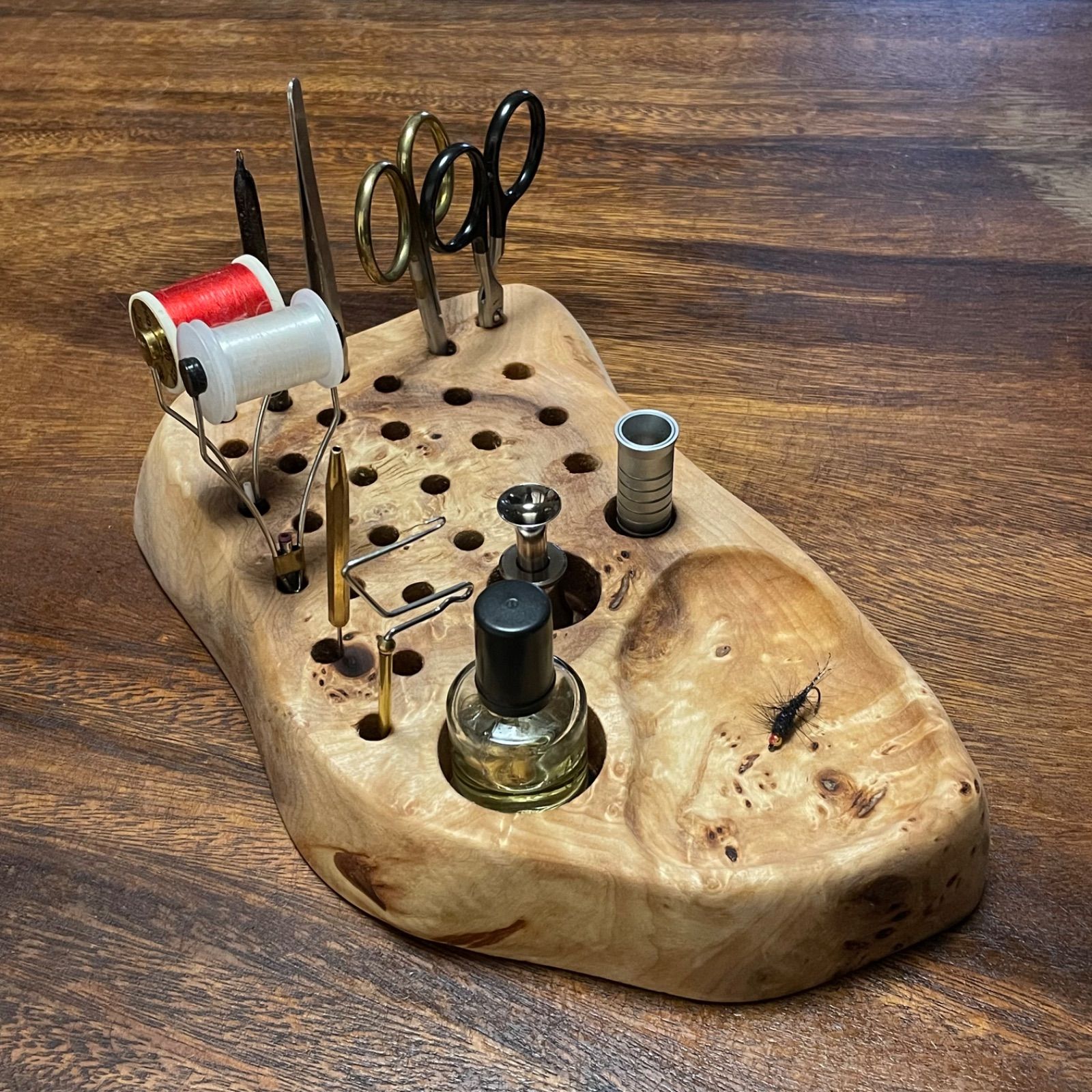花梨のフライタイイング用ツールスタンド 花梨のフライタイイング用ツールスタンド