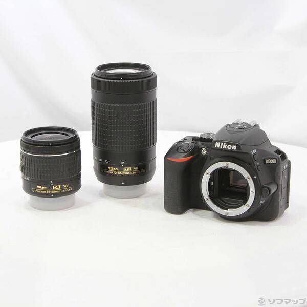 中古品〕 NIKON D5600 ダブルズームキット ブラック【368