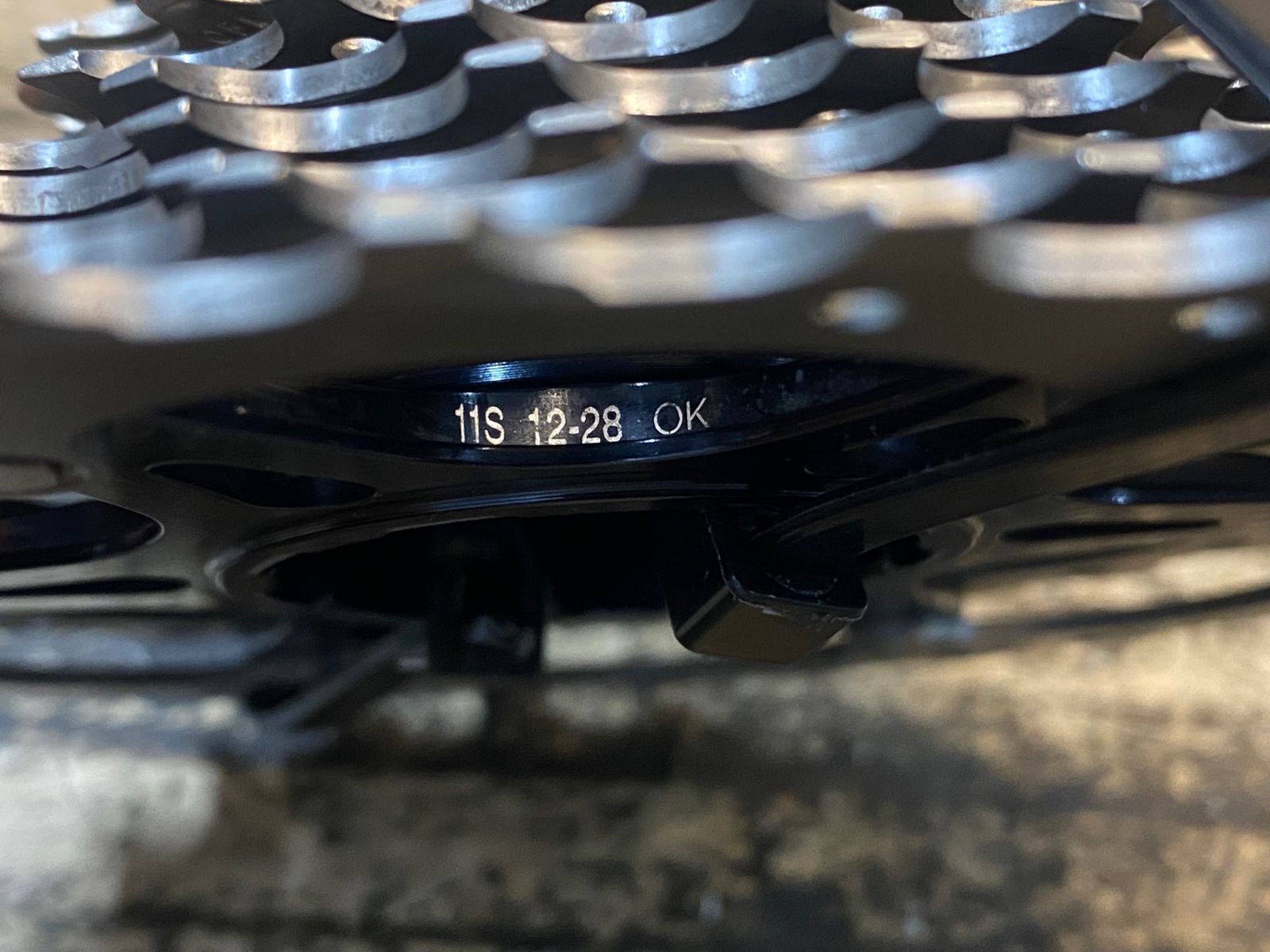 JK184 シマノ SHIMANO デュラエース DURA-ACE CS-R9100 スプロケット 12-28T 11S BRIGHTFACE_UK