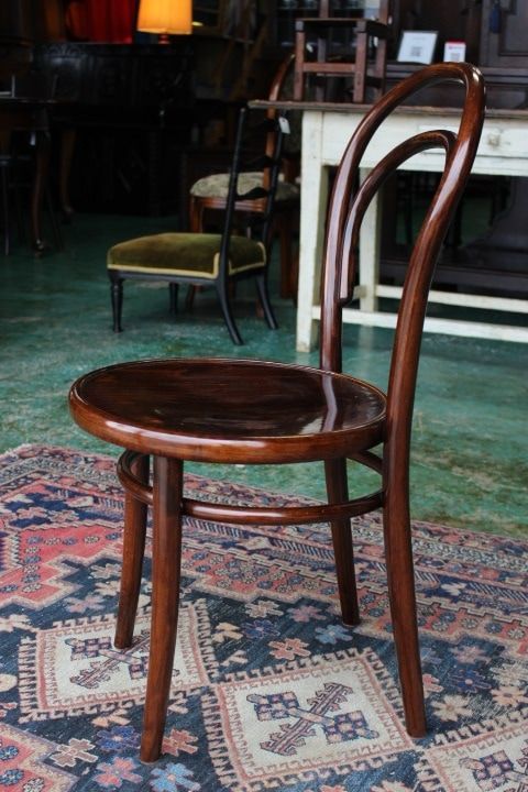 ベントウッドチェア