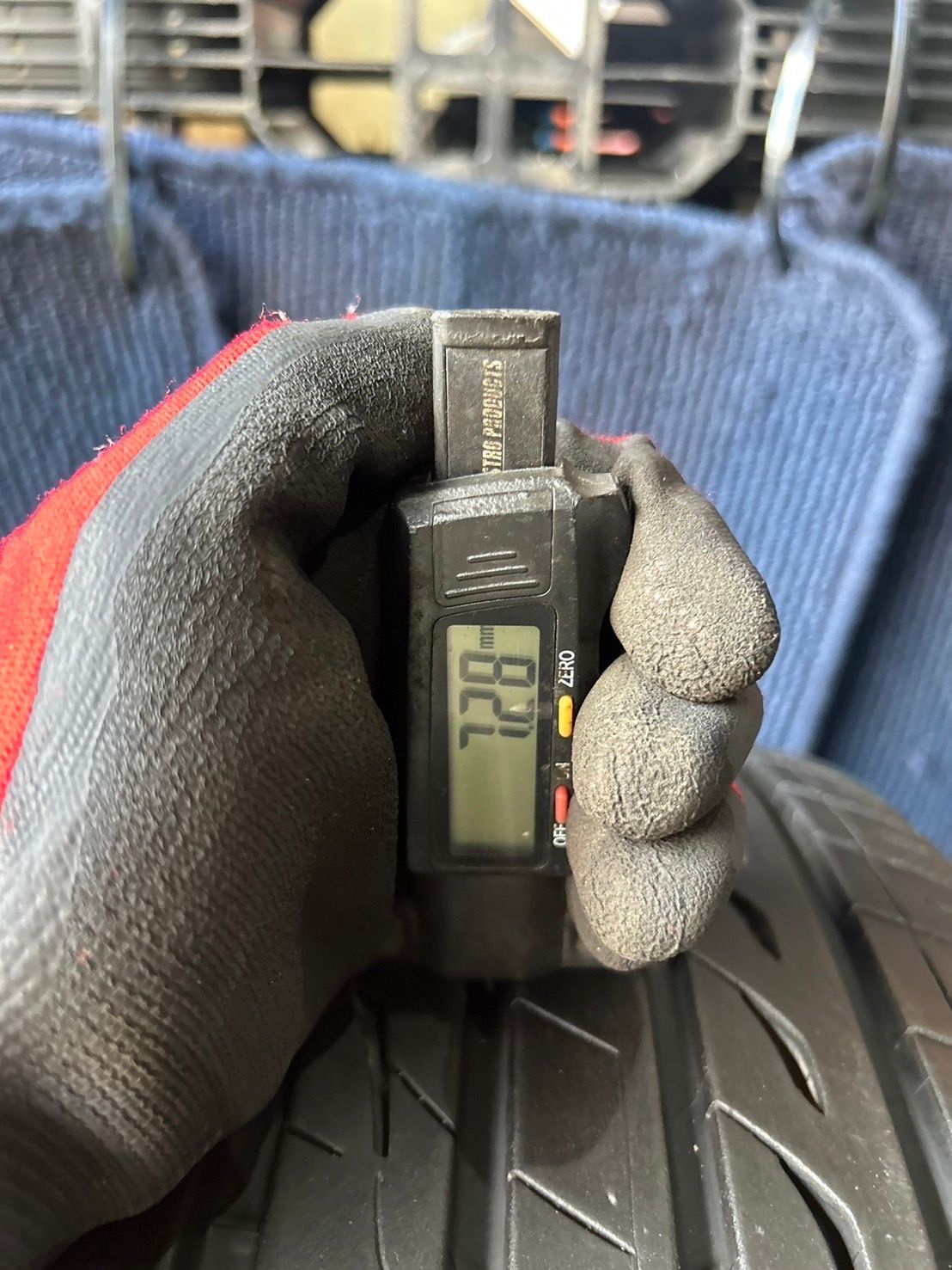 コンパクトな 製造 溝9分山 BRIDGESTONE REGNO GR-X3 1本 215 45R18 ASP3200