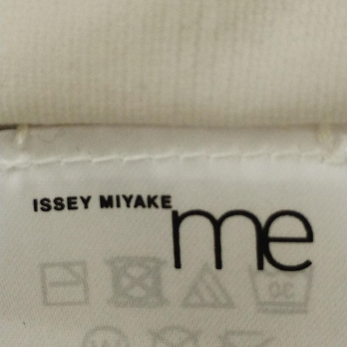 me ISSEY MIYAKE(ミー/イッセイミヤケ) ブルゾン レディース美品