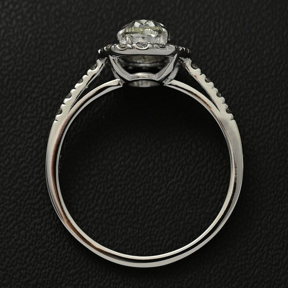 1.000ct/FD:0.31ct/取り巻きセッティング・ハーフエタニティ 1P