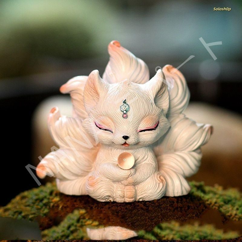 浮彫り踊るミューズ応接間 文机 茶室 装飾品 現代工芸品 美術品 置物 九尾狐 小狐 事務室 茶卓 茶道具 多肉鉢 造景 装飾品 工芸品