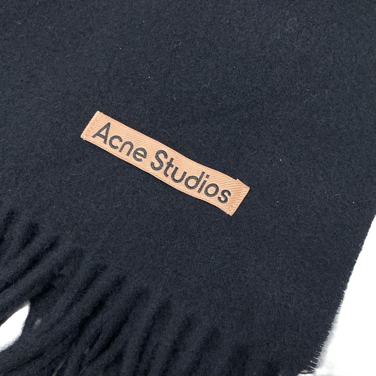 STUDIOS