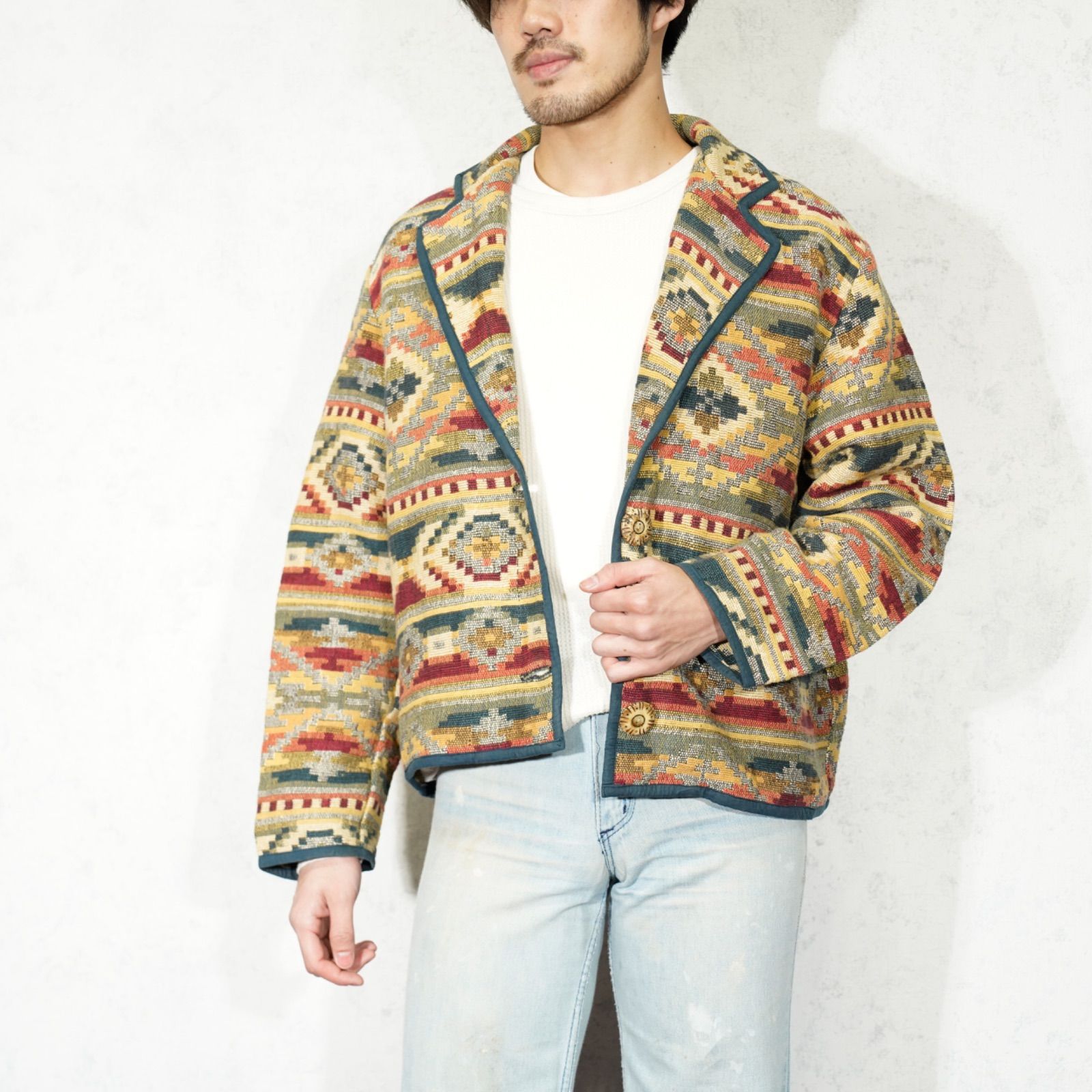 USA VINTAGE NEW IDENTITY NATIVE PATTERNED GOBERLIN DESIGN JACKET 