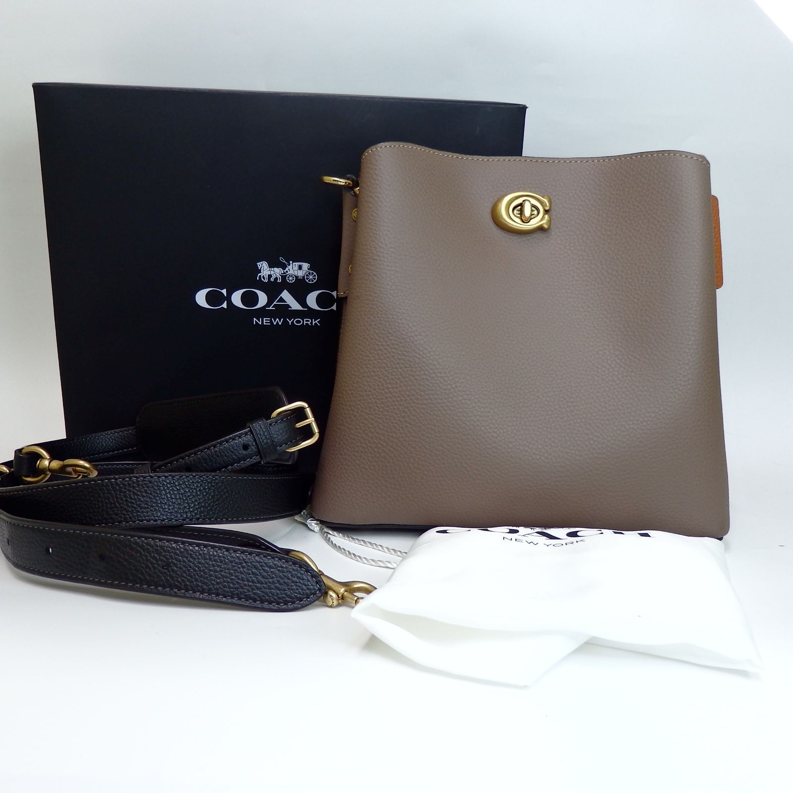 MARNI マルニ TRUNK トランク ロゴ ショルダーウォレット 長財布 MARNI