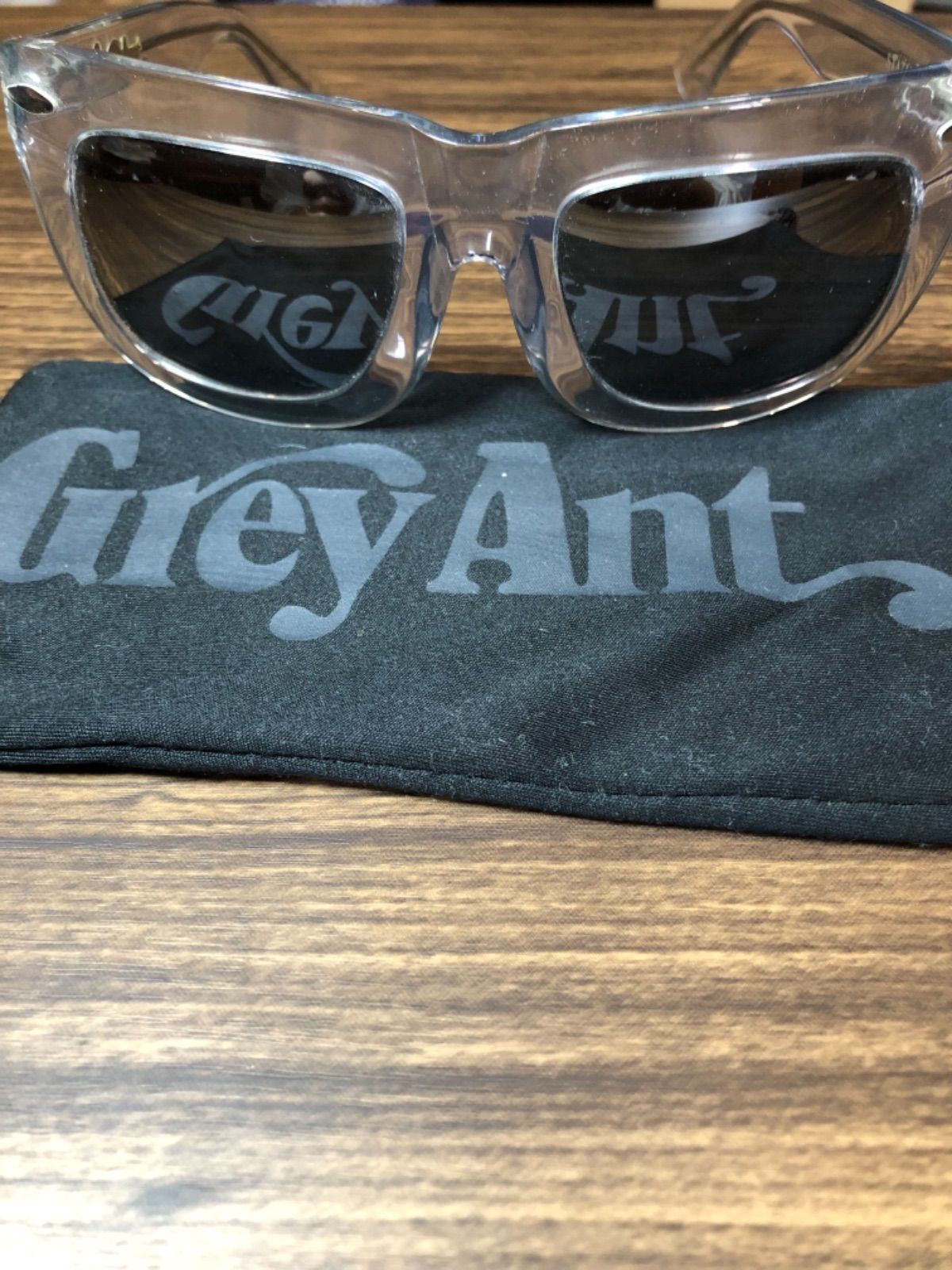 新品Grey Antグレイアント　サングラス　supreme Grey Antグレイアント サングラス supreme - メルカリ
