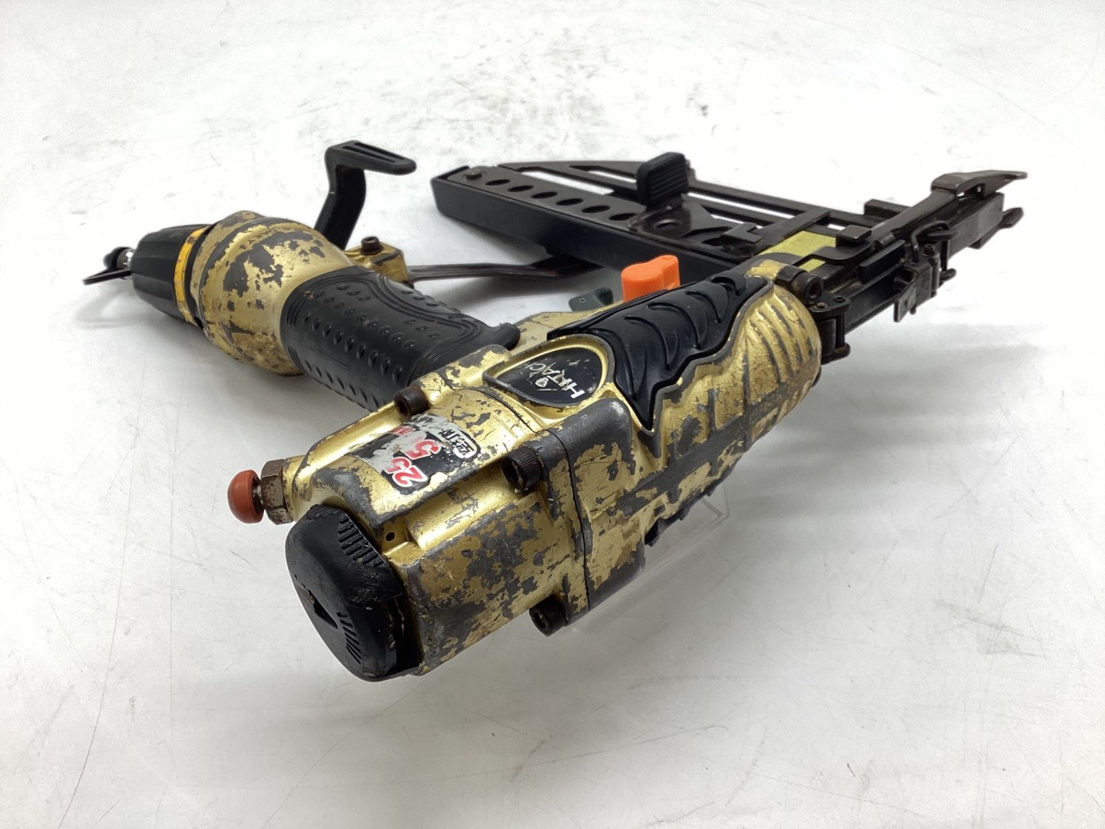 N5004HMF IT6EQPG8Y0YV