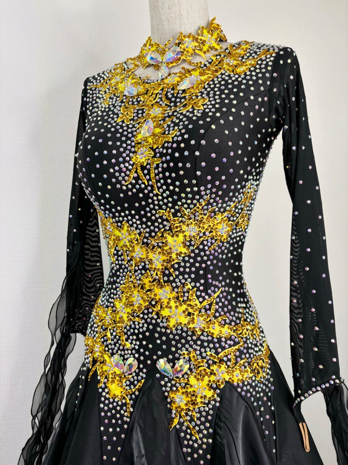 新品》社交ダンス 豪華 ブラック スタンダード モダン デモ 競技