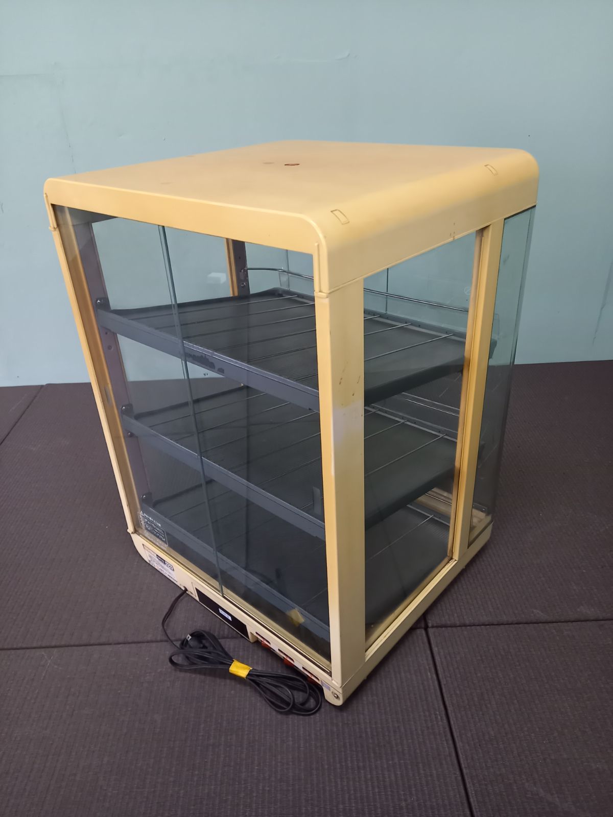 ◎ 日本ヒーター カンウォーマー 電気 SW126 3段