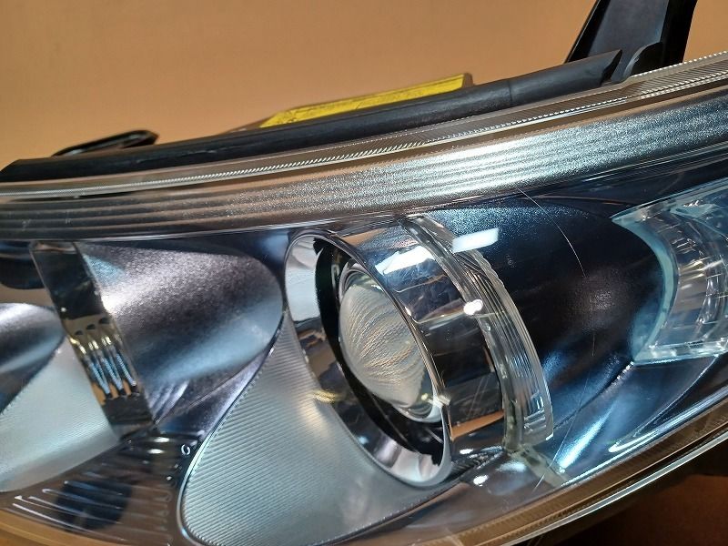 コーティング済 エスティマ AHR20W 左ヘッドランプ・ヘッド