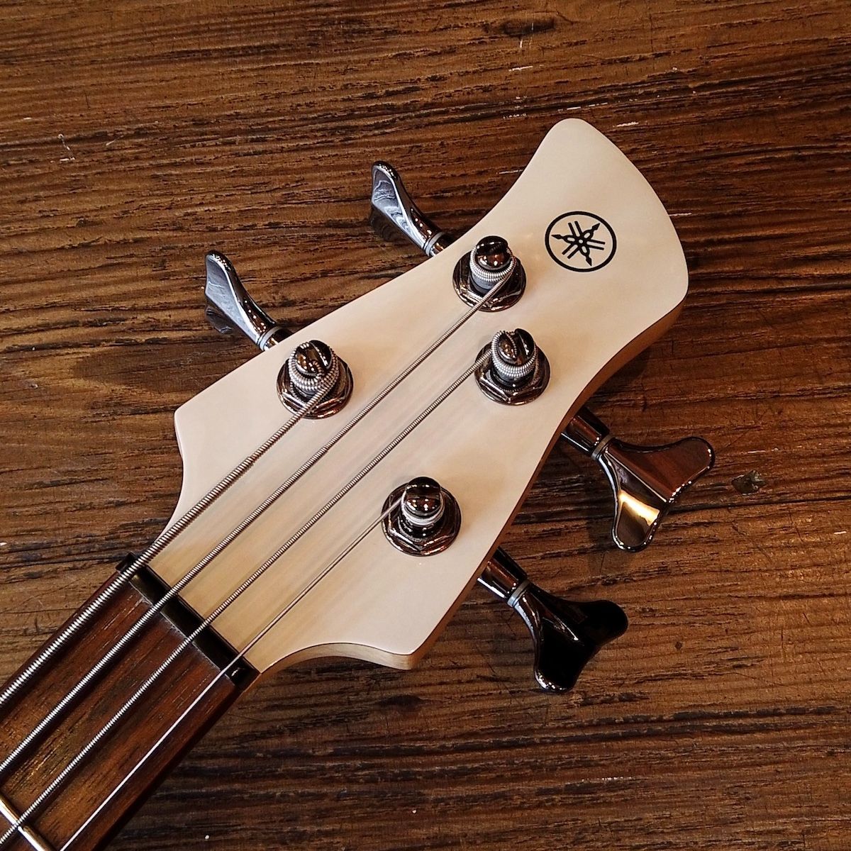 YAMAHA TRBX304 ヤマハ エレキベース -GrunSound-b550- - メルカリ