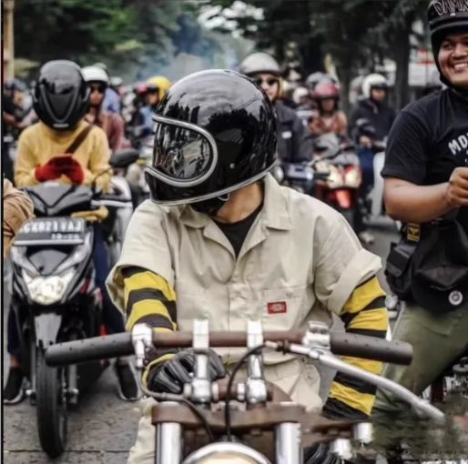 ブラック オリジナルヘルメット レトロ ヴィンテージ アメリカン ハーレー スペースヘルメット オーシャンビートル BRIGHTFACE_UK