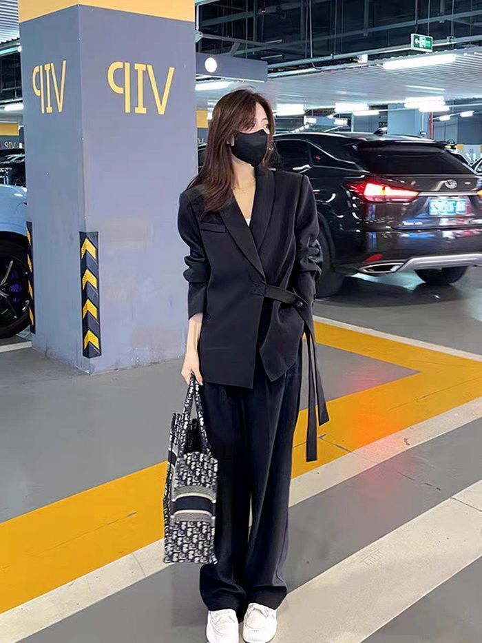 事務服
