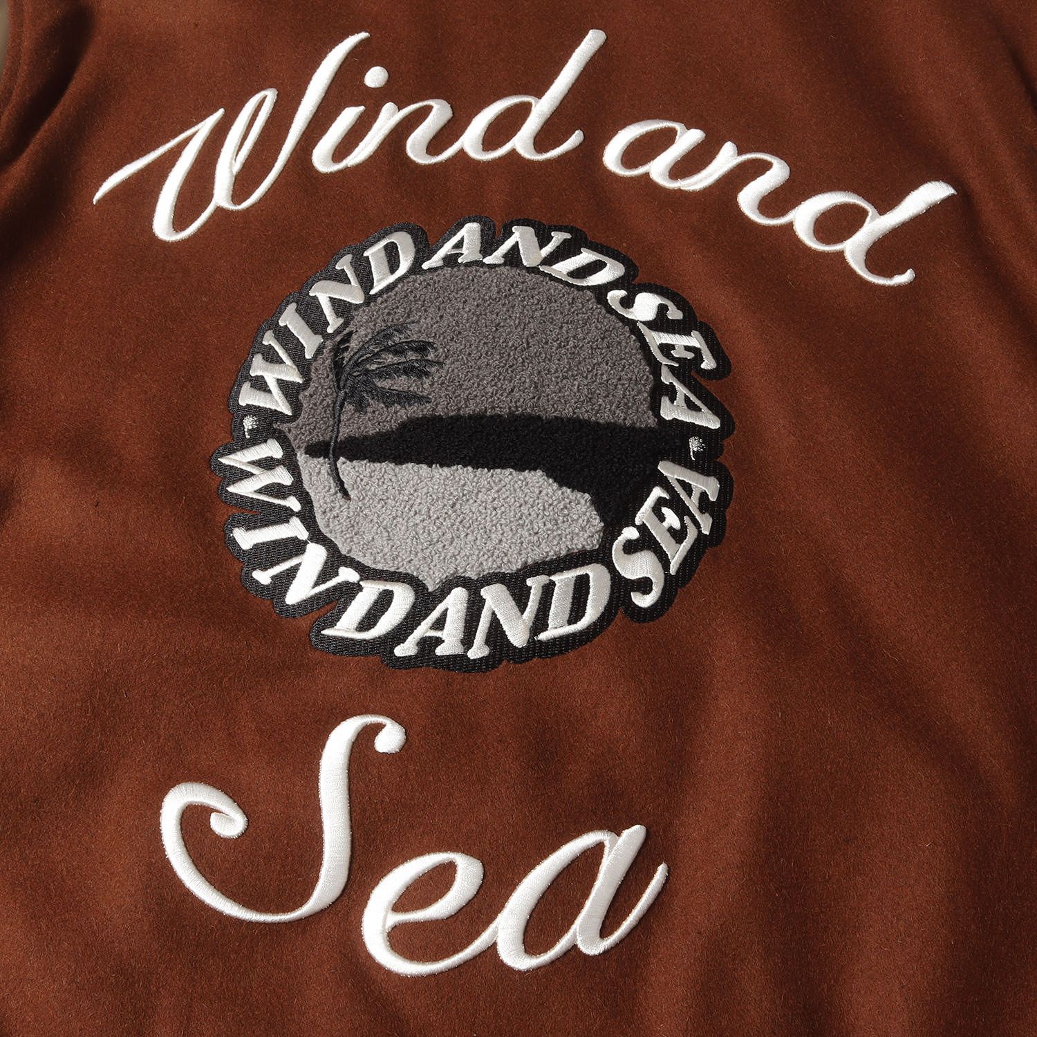 WIND AND SEA ウィンダンシー ジャケット ブラウン サイズ:M | 22AW パームツリー 袖レザー メルトン バーシティジャケット / スタジャン (Varsity Jacket) | アウター ブルゾン ジャンパー 上着【メンズ】【中古】【美品】【K4605】 美品】WIND AND SEA ウィンダンシー ジャケット ブラウン サイズ:M