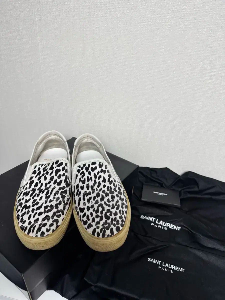 Saint Laurent サンローラン スノー ヒョウ柄 レオパード スリッポン 38 250