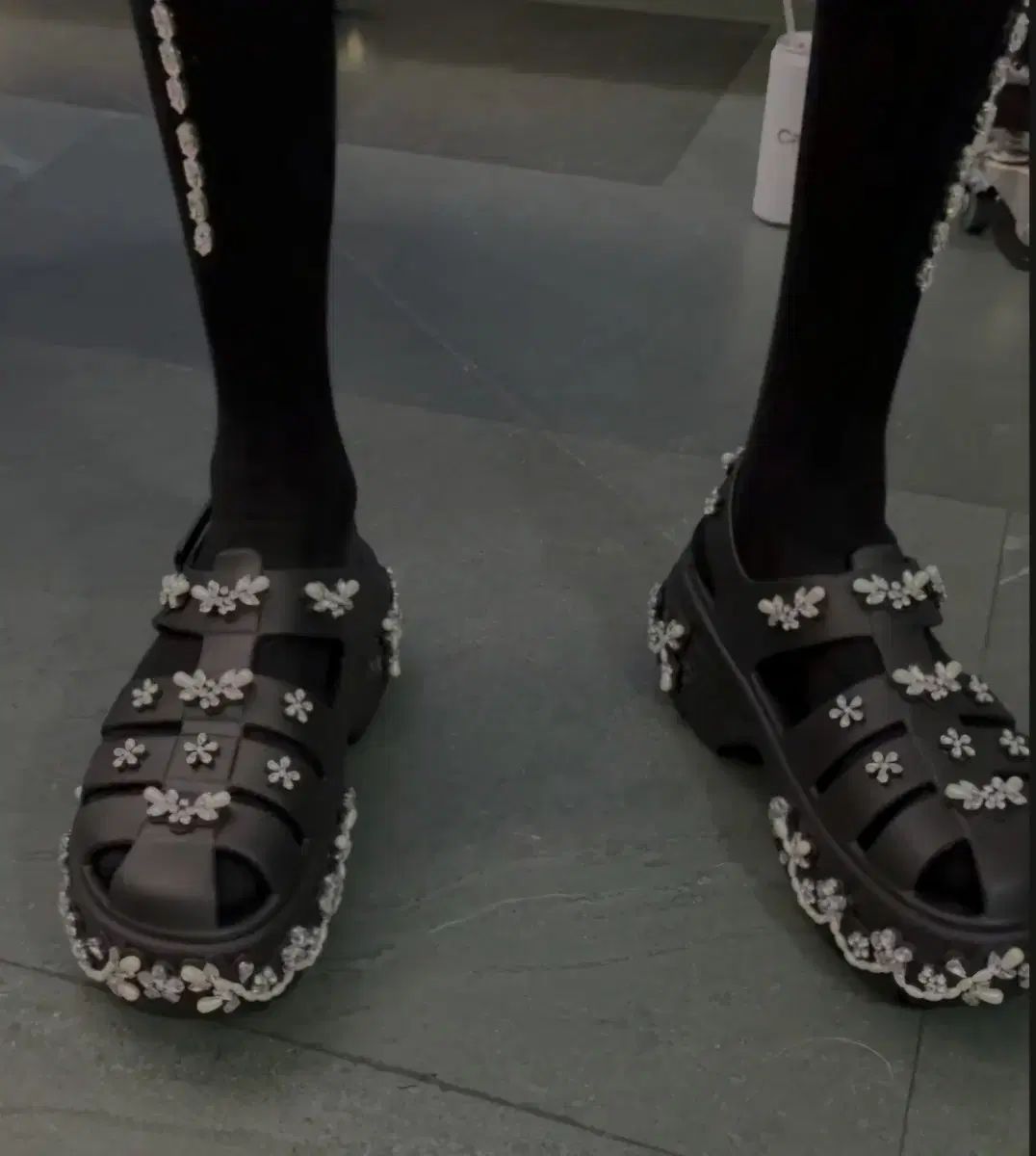 x crocs