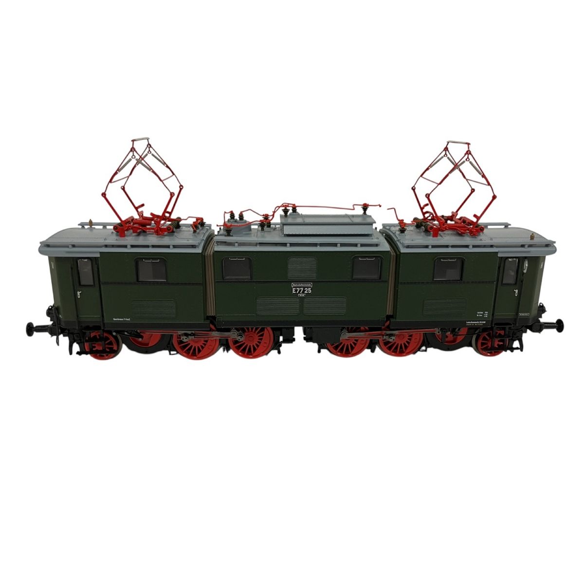 43038