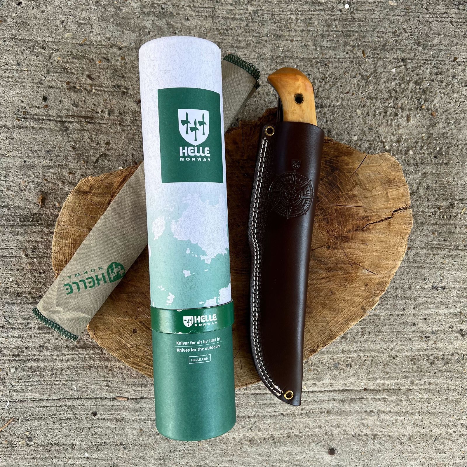 Helle ノルド ステンレススチールナイフ 木製ハンドル 新品 Helle ノルド ステンレススチールナイフ 木製ハンドル 新品
