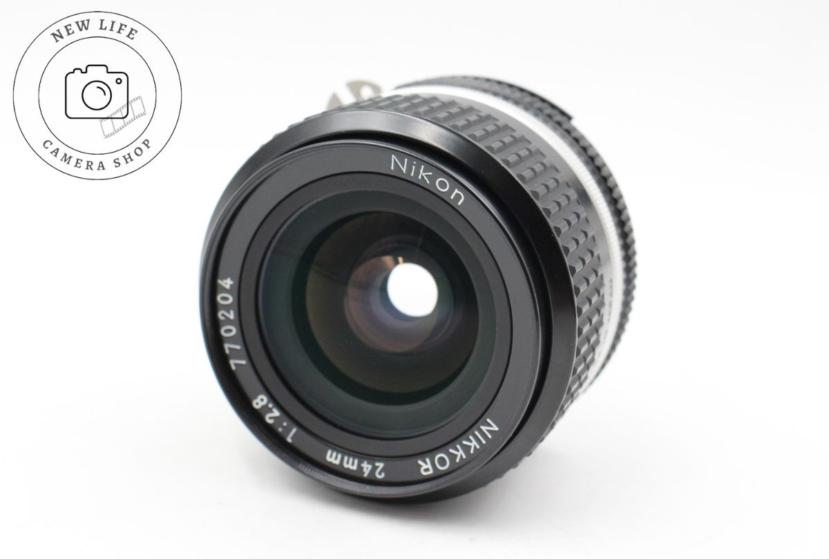 極上品☆ ニコン Nikon Ai-s NIKKOR 28mm F2.8 MFレンズ 単