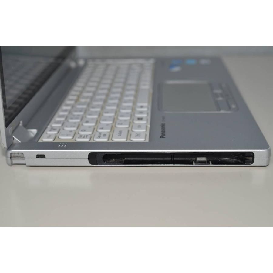 日本製軽量ノートPC 最新Windows11 爆速SSD128GB Panasonic CF 日本製軽量ノートPC 最新Windows11 爆速SSD128GB Panasonic CF