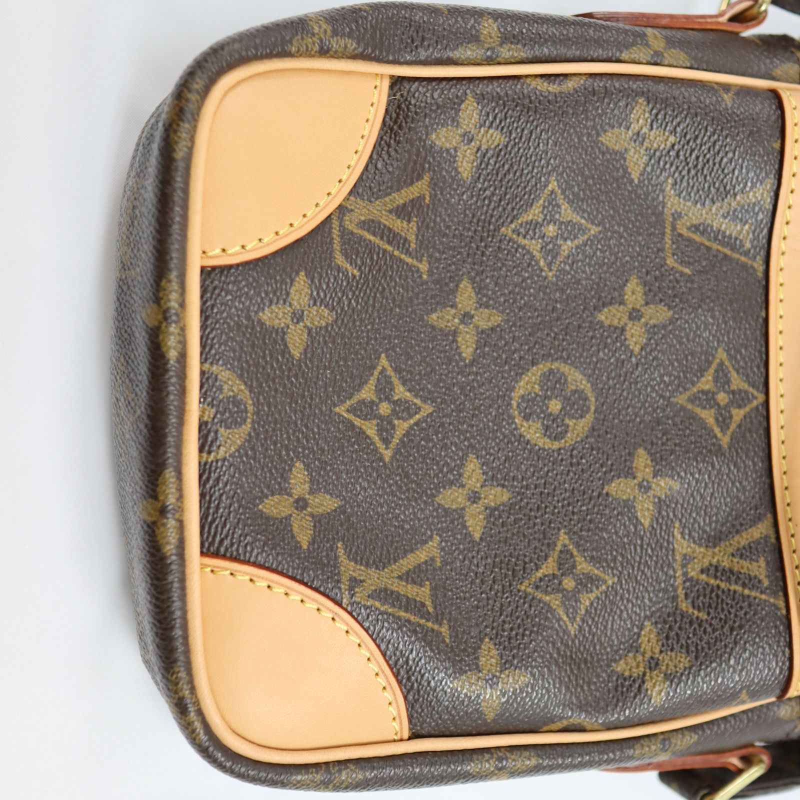 【鑑定済】 ルイヴィトン ダヌーブ ショルダーバッグ M45266 ルイ・ヴィトン LOUIS VUITTON ダヌーブ M45266 モノグラム ユニ