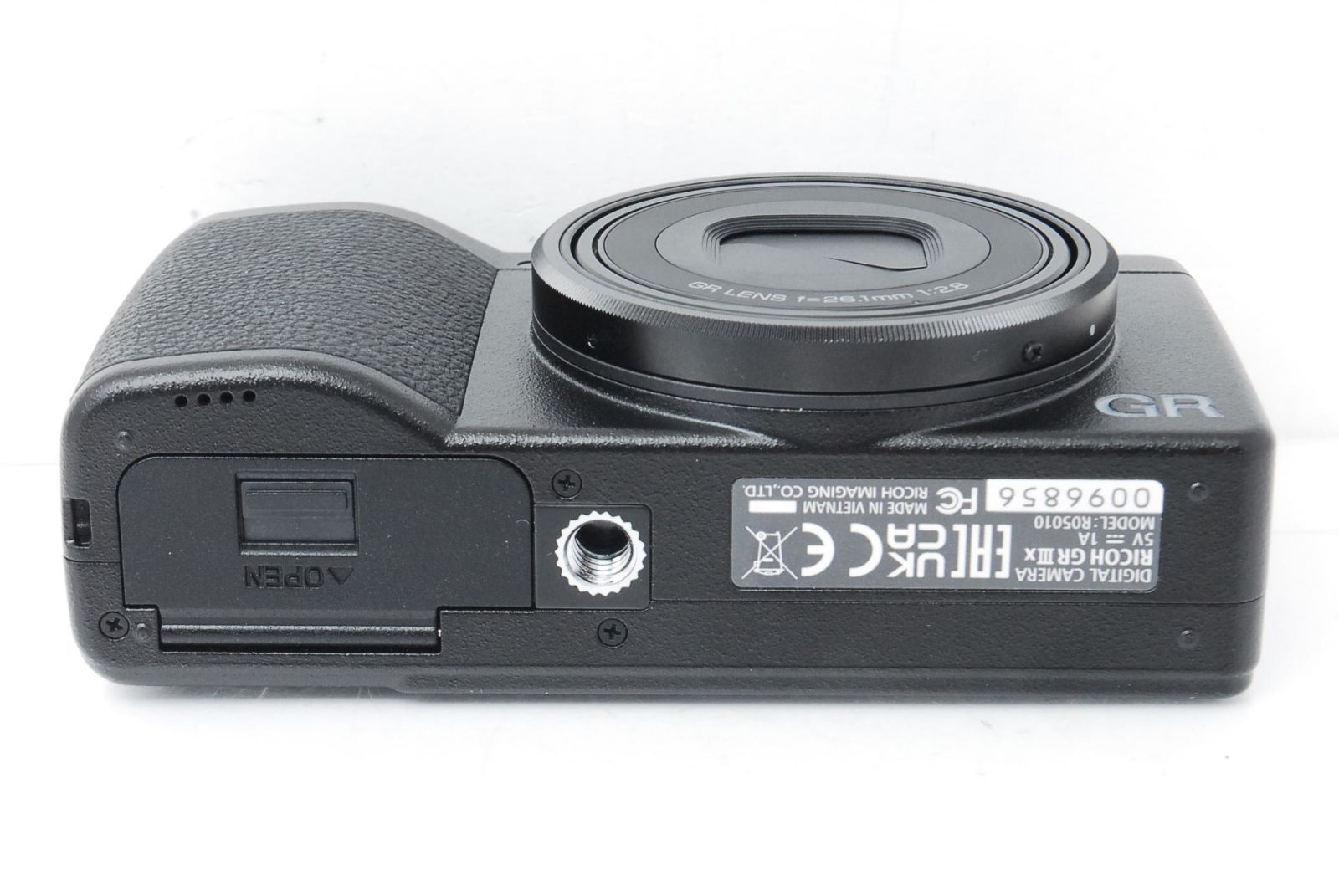 ❤️極美品✨プロも愛用する高画質モデル！ショット数196回☆リコー GR