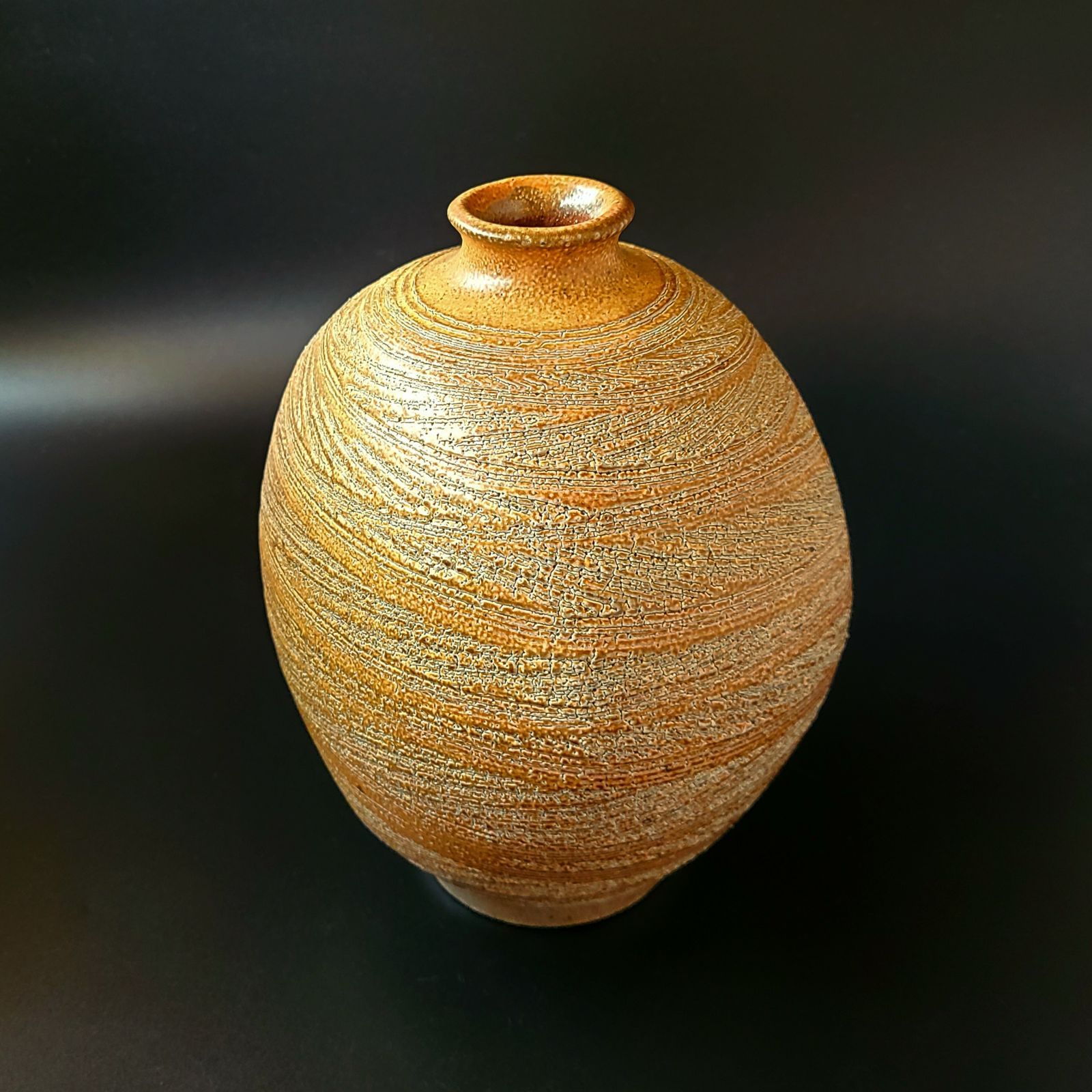 塩釉彩線紋扁壷　松尾潤　共箱　武雄市　現代陶芸　飾壷　花入　花瓶　花活け 塩釉彩線紋扁壷 松尾潤 共箱 武雄市 現代陶芸 飾壷 花入 花瓶 花活け