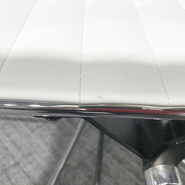 デザイナーズチェア ハイバック オフィスチェア 肘付 ホワイト MARWIL-DEMENAGEMENTS_CH