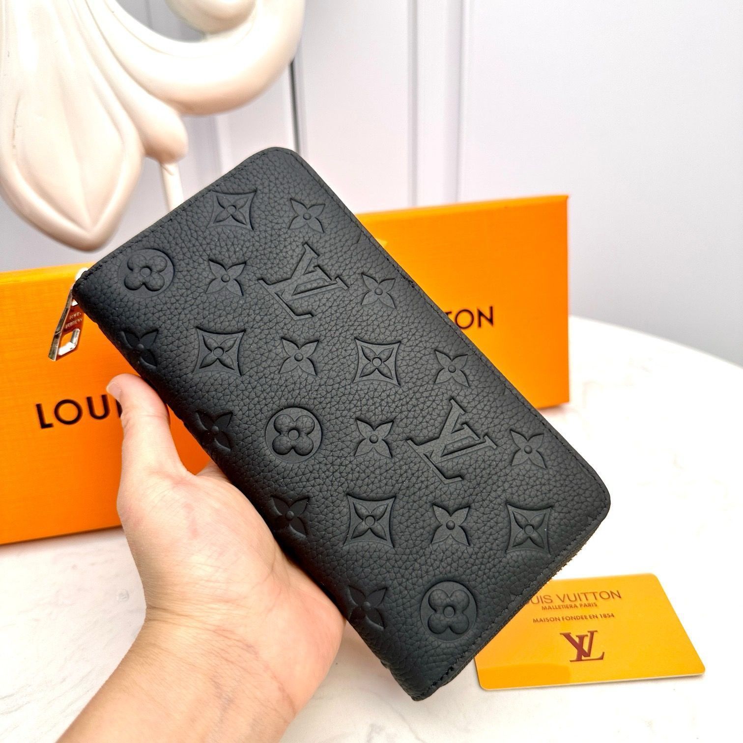 専用でお値引き 超人气 LOUIS VUITTON ルイヴィトン 長財布 - メルカリ