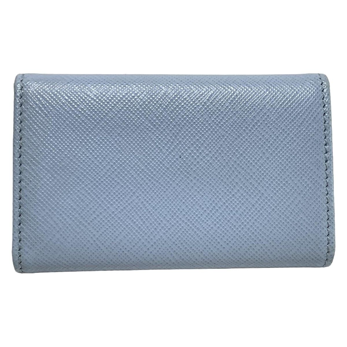 極美品 PRADA プラダ サフィアーノ ライトブルー キーケース 4連 PRADA(プラダ) キーケース - 1PG004 セレステ(ライトブルー) 4連フック