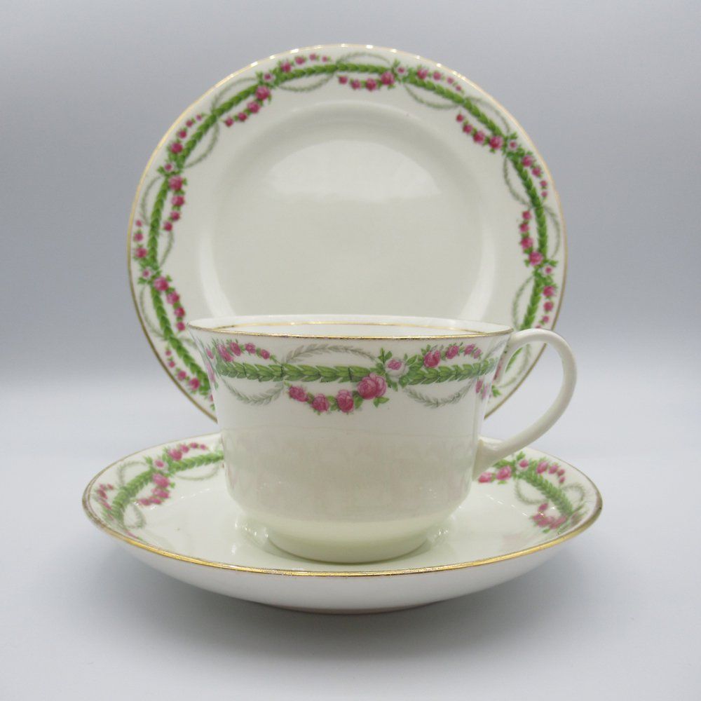Aynsley China - 玲子　エインズレイトリオ　2セット アンティーク食器 Aynsley エインズレイ トリオ・ティーカップ