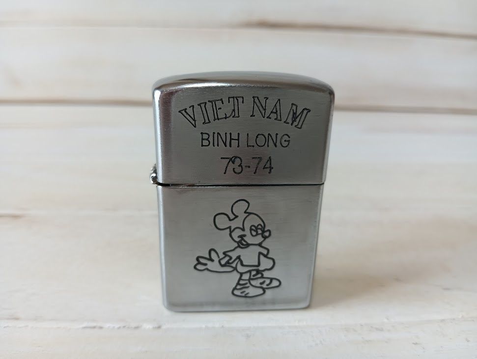 ディズニー ミッキーマウス ベトナムジッポ ベトナムジッポーの「ミッキーマウス柄」について考察してみました！