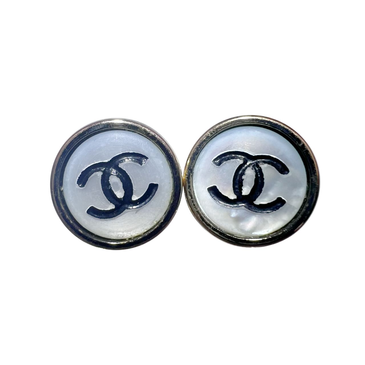 CHANEL シャネル　シェルピアス　vintage 98P 在庫一掃SALE】CHANEL シャネル ピアス ココマーク シェル 金属