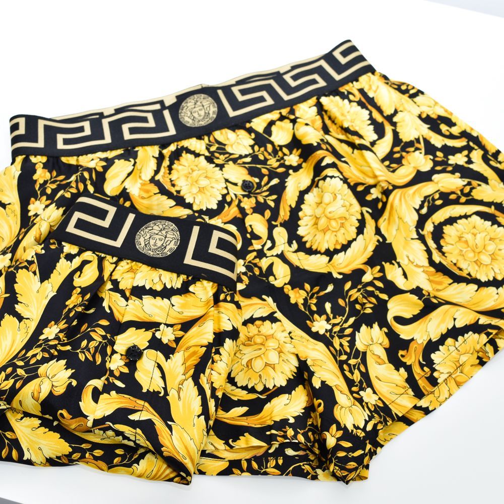 ヴェルサーチ パジャマ ショーツ メンズ ショートパンツ シルク ナイトウェア バロック グレカ ブランド VERSACE メデューサ 1000948
