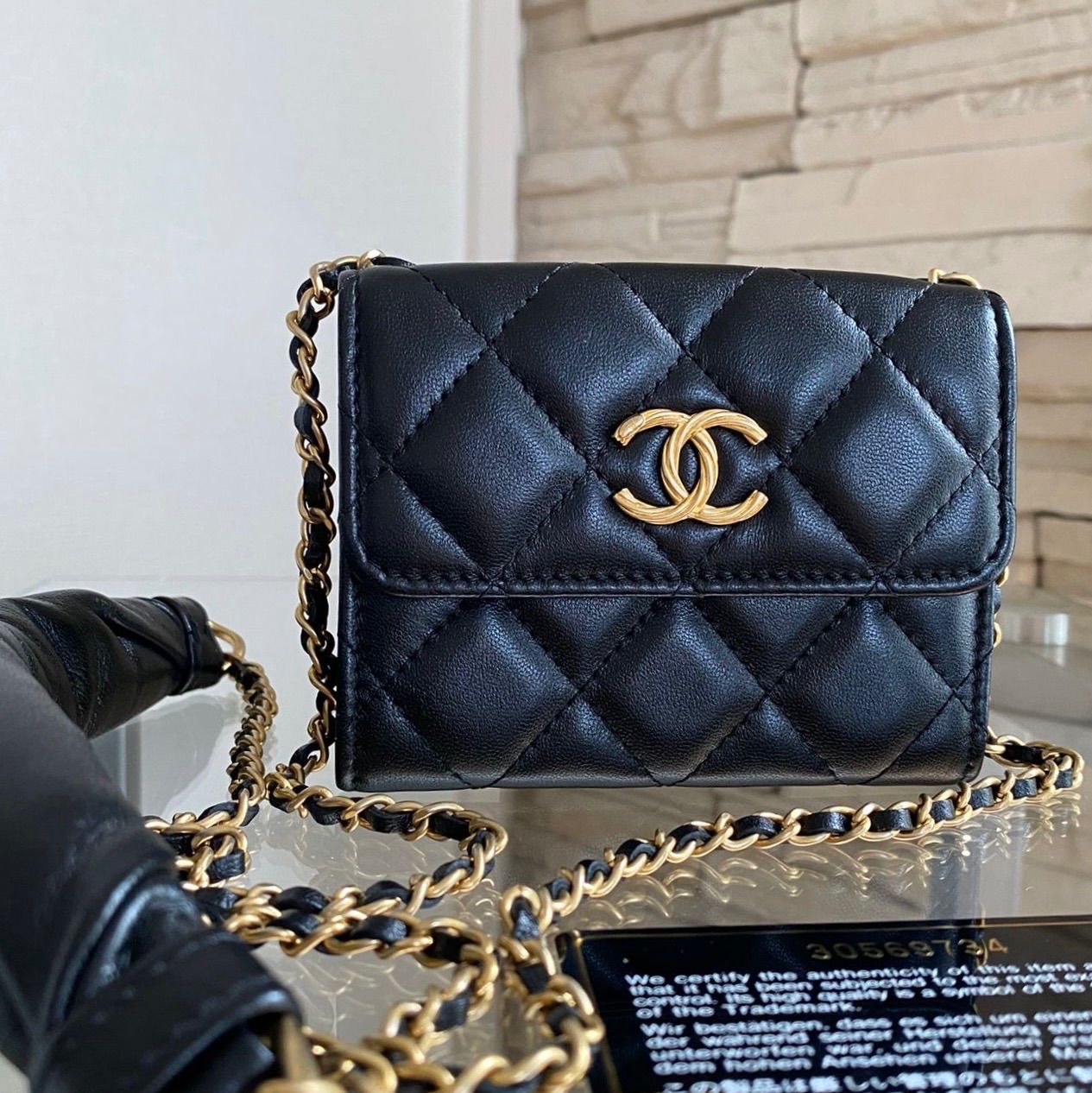 CHANEL】チェーンウォレット ミニバッグ マトラッセ ラムスキン