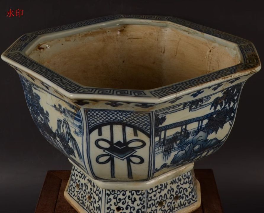 青花開窓庭楼四方高脚鉢 陶磁器 装飾品 現代工芸品美術品 置物 - メルカリ