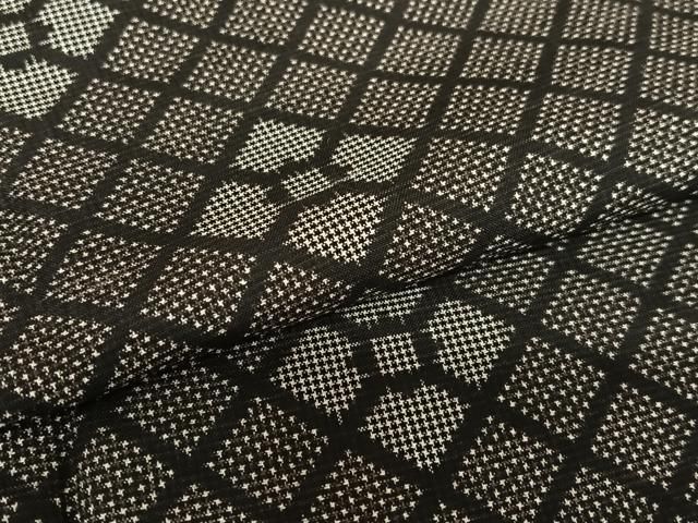 平和屋着物○本場大島紬 純泥染め 7マルキ 手織り 花菱文 証紙付き