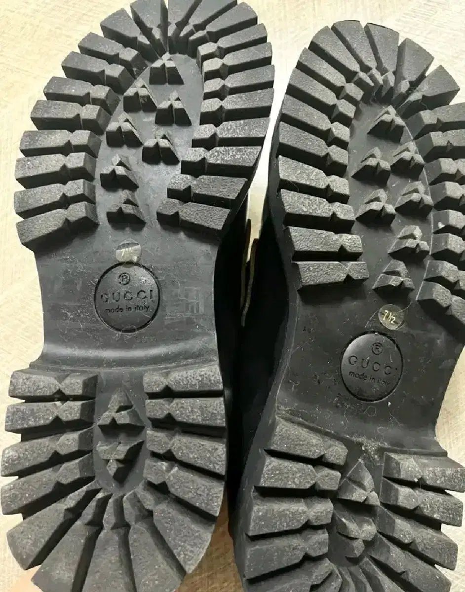  グッチ ラグソール ホースビット ローファー ローファー ブーツ 革靴