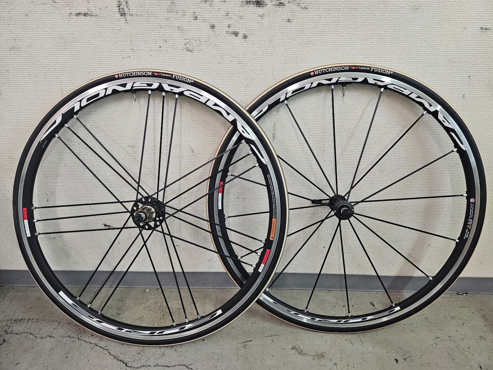 □ CAMPAGNOLO EURUS 2WAY-FIT 700c 軽量 前後ホイール 622×15c