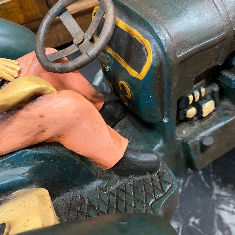 ビンテージ　人形　トラクター　欧州　置物　インテリア　工芸品　美術品　A2700 激レア ビンテージ トラクター 置物 フィギュア オブジェ 全長約