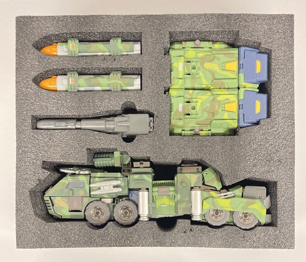 TFC TOYS STC-01B S.T.COMMANDER JUNGLE VER.